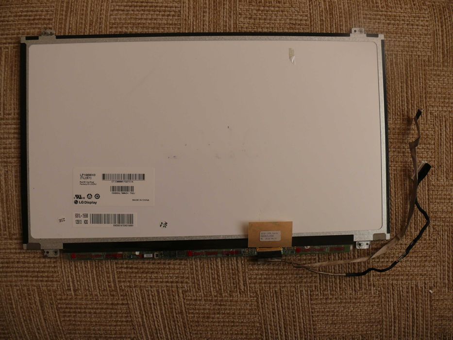 LG Display LP156WH3 (TL)(E1)