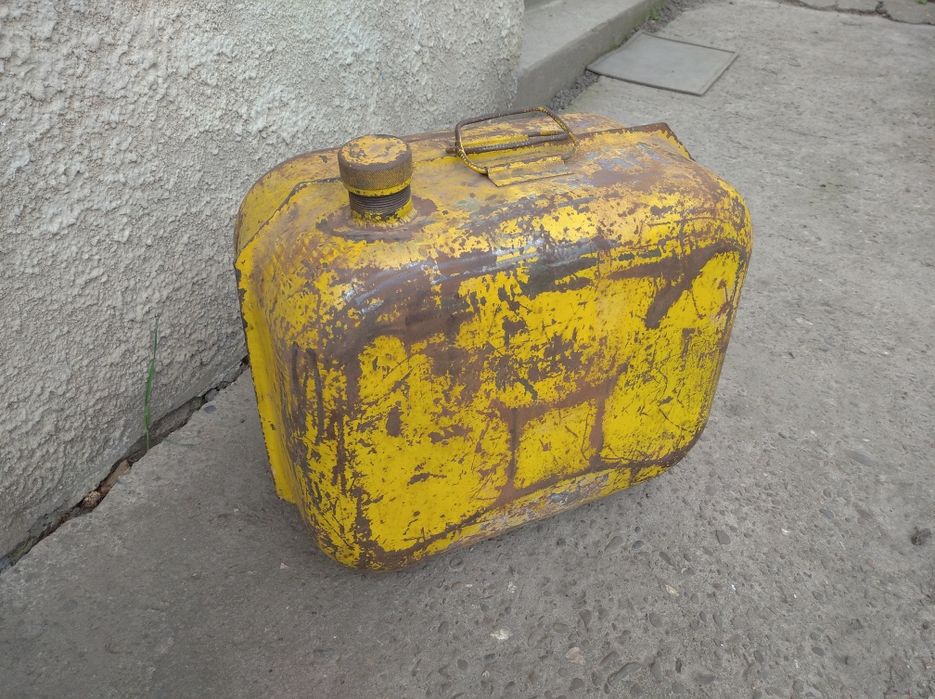 Канистра , каністра на 44 літри . Якість СССР