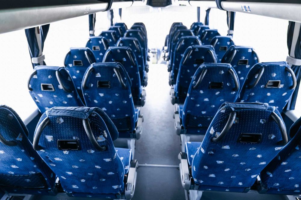 Пасажирські Перевезення / Оренда Автобуса На 39 Місць /  Знижка -10%