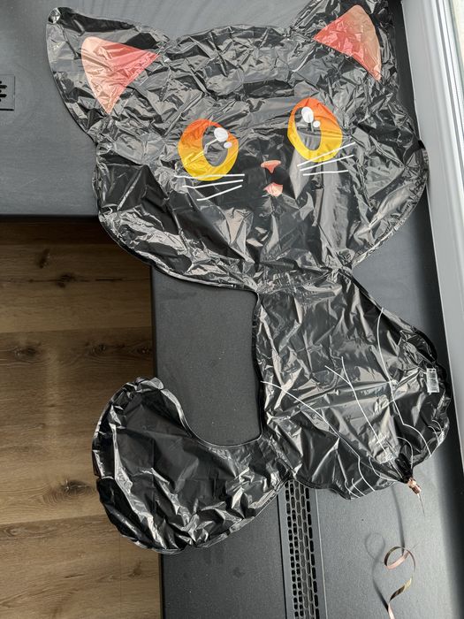 Повітряні кульки з фольги б/у