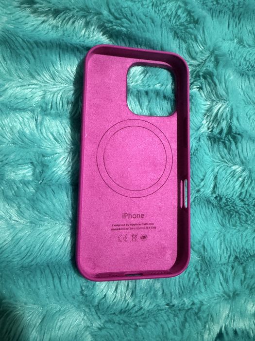 Чехол iphone 16pro