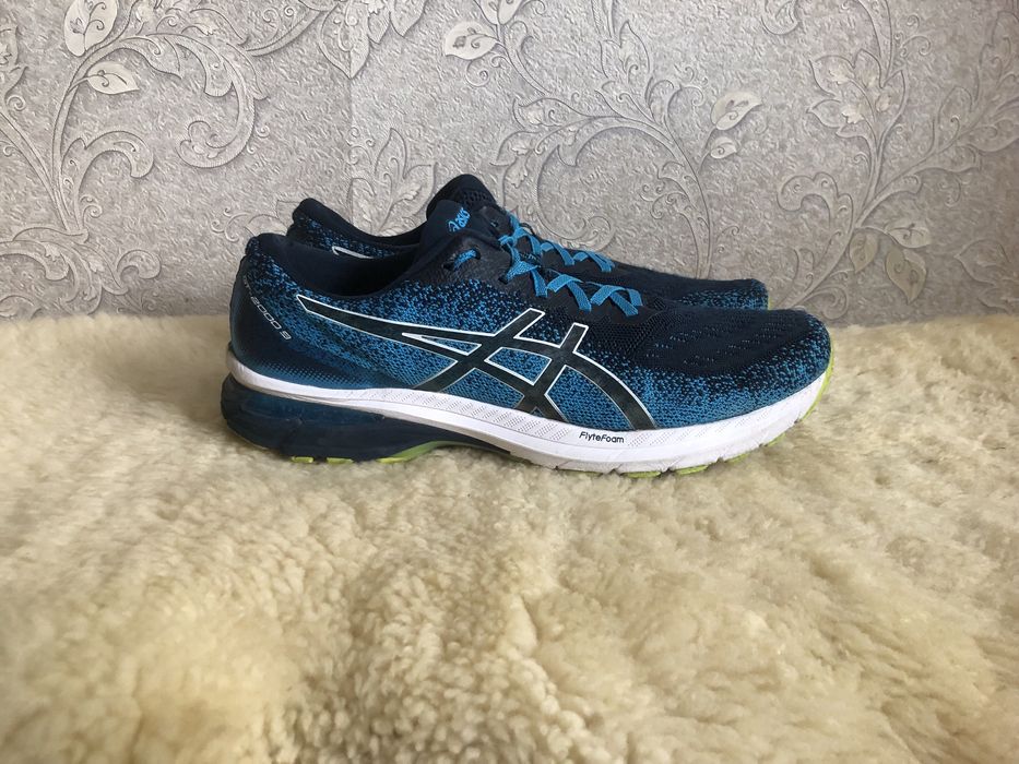 Кросівки Asics Gel GT2000 9 бігу і повсякдення 46 45,5 45 44,5 30 29,5