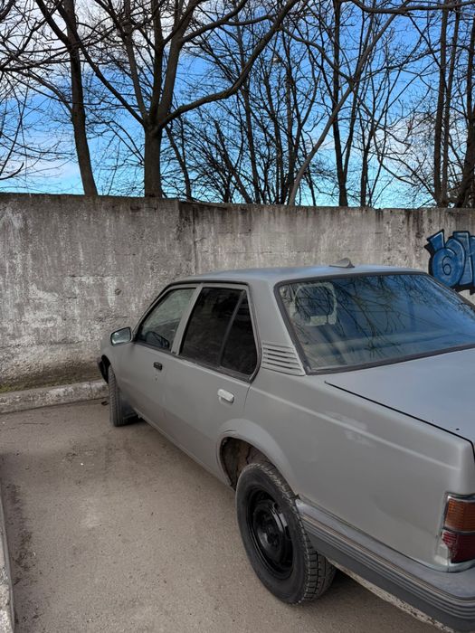 Продам Opel Ascona Газ/Бенз