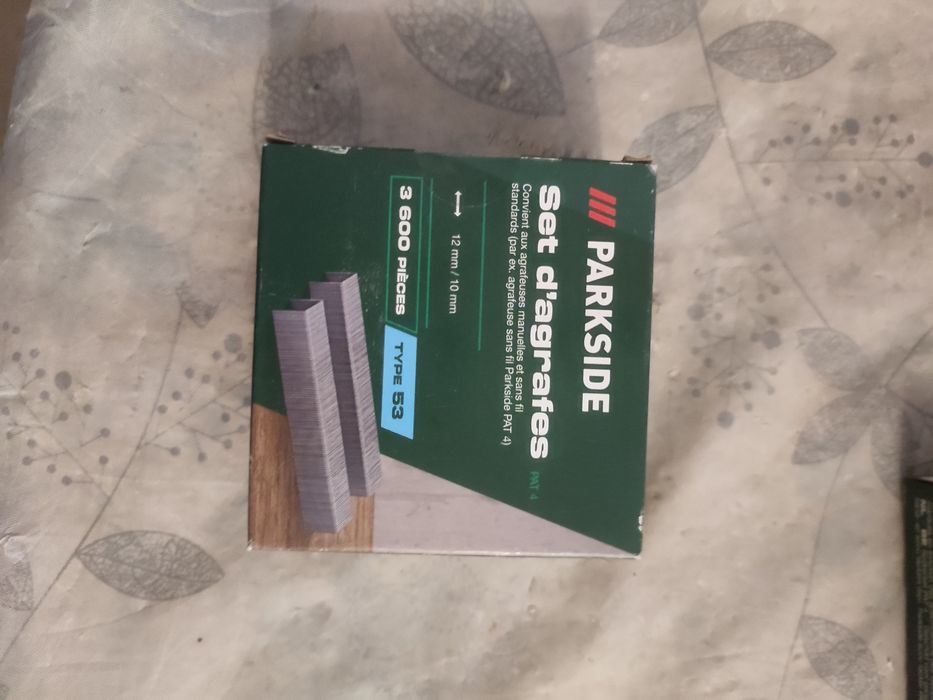 Скоби для степлера