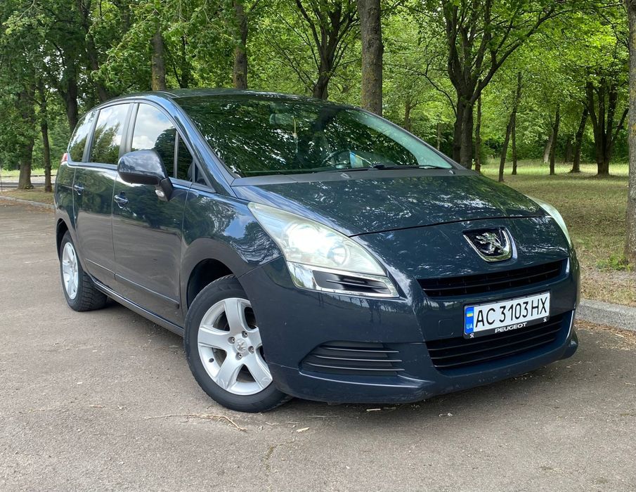 Можливий обмін на автомат Пежо 5008 гарний стан