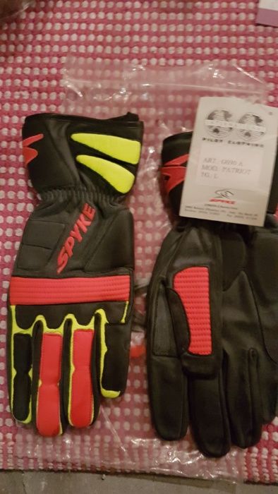 Luvas Spyke Patriot L Pretas