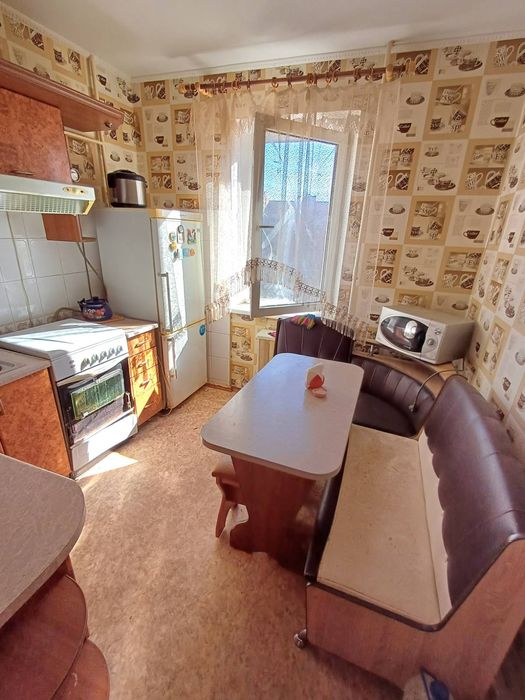 Продам 2-хкомн квартиру на ул Садовая