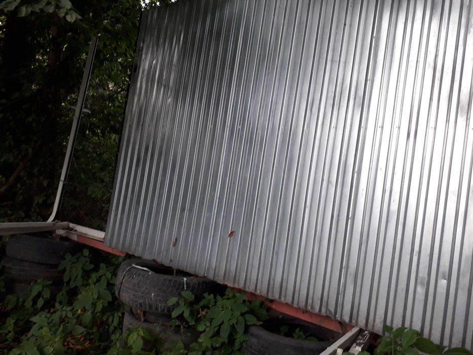 Ворота гаражные металические /нерж/