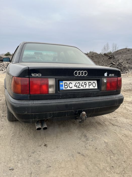 Продою ауді 100