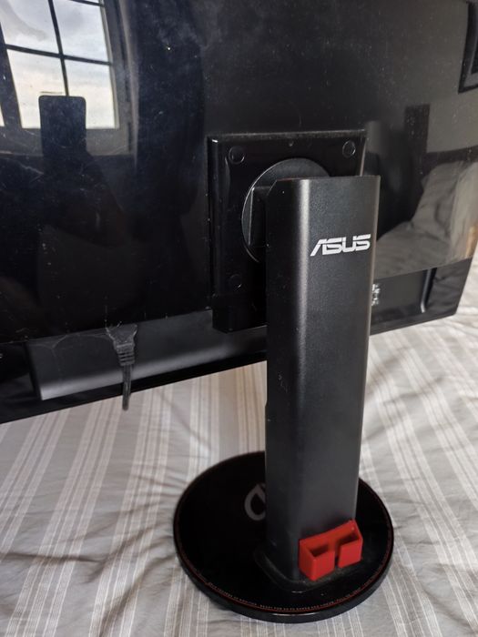 Monitor ASUS VG248QE 24"