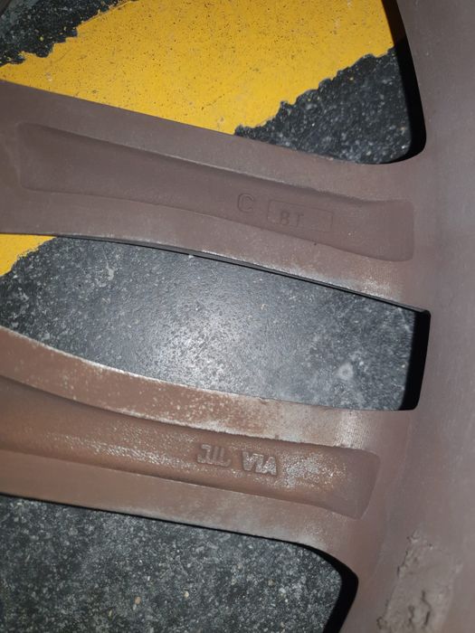 Jante 20 audi - replica - ler o anúncio