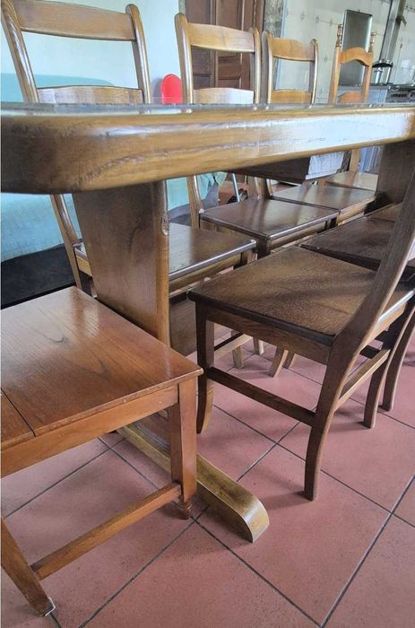 Mesa grande de cozinha c/ tampo em granito – 2,20*0,90 m (novo preço)