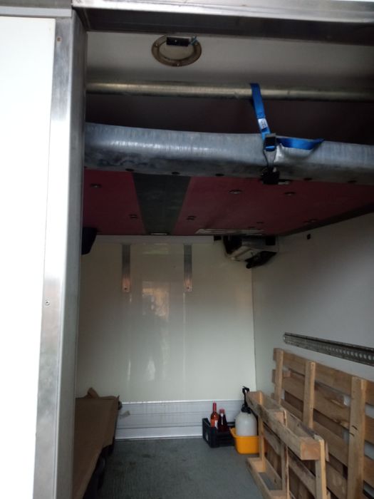 Chlodnie  kontener  samochodowe