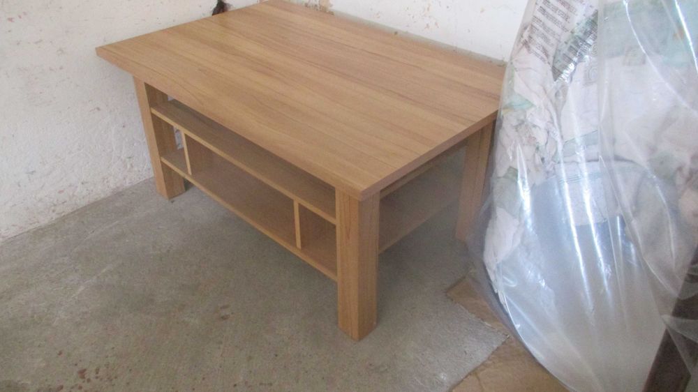 ława z półeczkami