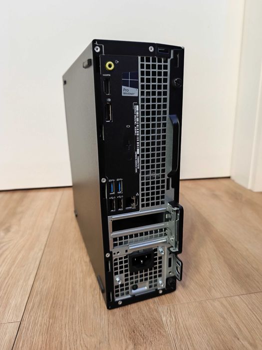 Komputer stacjonarny PC Dell OptiPlex 3050, System W10 22H2 i5-6500 256 GB 8 GB