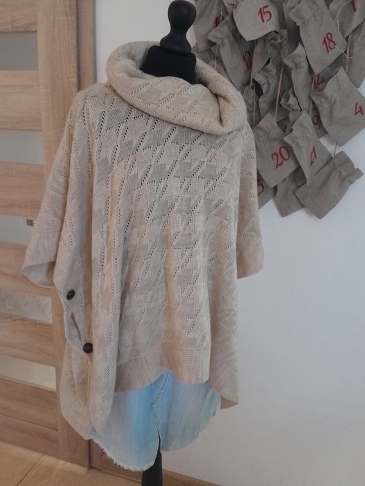 Piękne beżowe ponczo narzutka sweter sweterek S M L 38 40