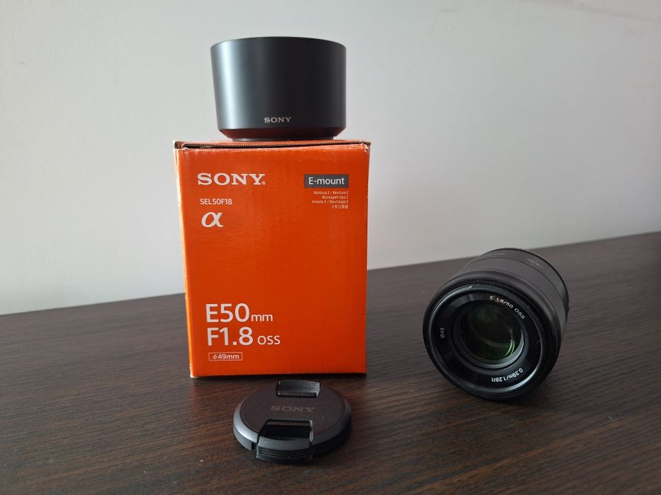 Sony E50 F1.8mm oss