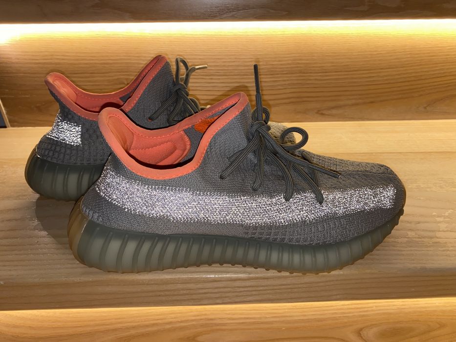 Кроссовки Адидас Yeezy boost 350