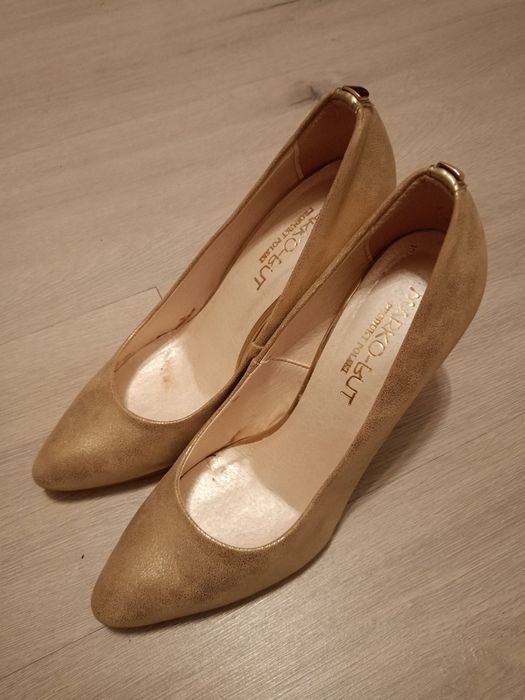 Marco-But, czółenka, rozm. 39, złote