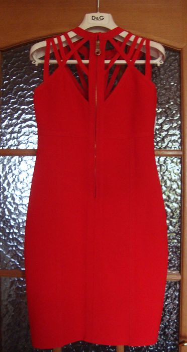 Красивое нарядное  платье из плотного трикотажа бренда IPEKYOL