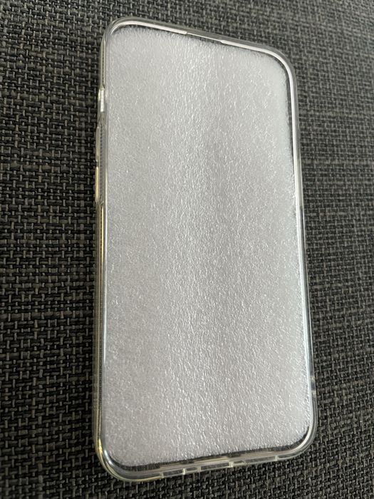 etui silikonowe iPhone 13 nowe