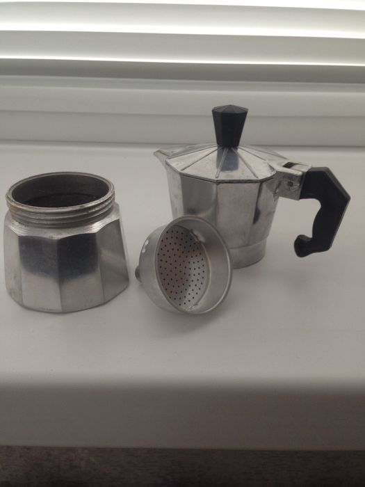 Кавоварка нова італійська