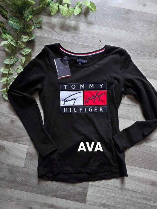 Bluzka damska z długim rękawem