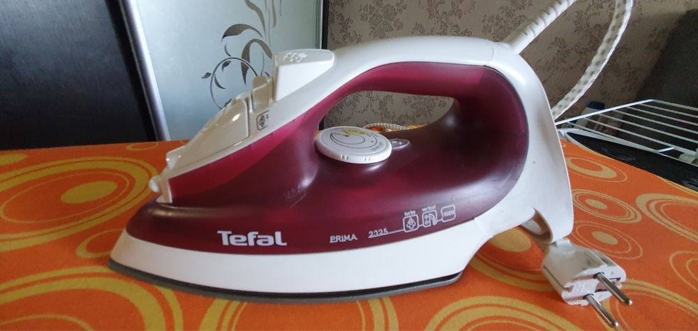 Праска Tefal Prima 2325