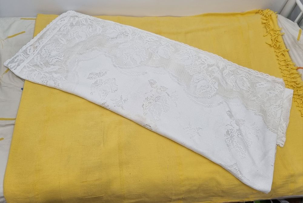 Toalha Renda com uma maxinha mas sai ver fotos