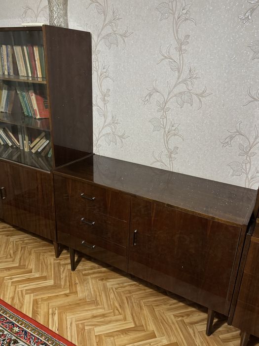 Стенка из шкафов