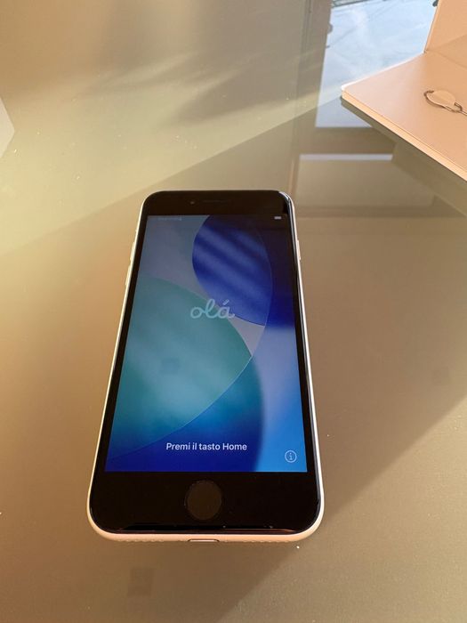 iPhone SE 2022 64Gb branco