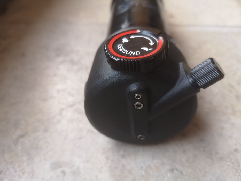 Amortecedor Rock Shox  Deluxe Select