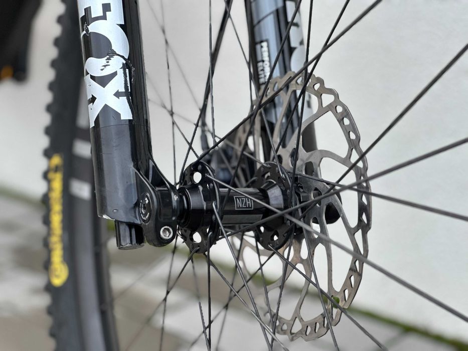 Велосипед Nukeproof Giga 290 Carbon Elite 29" L