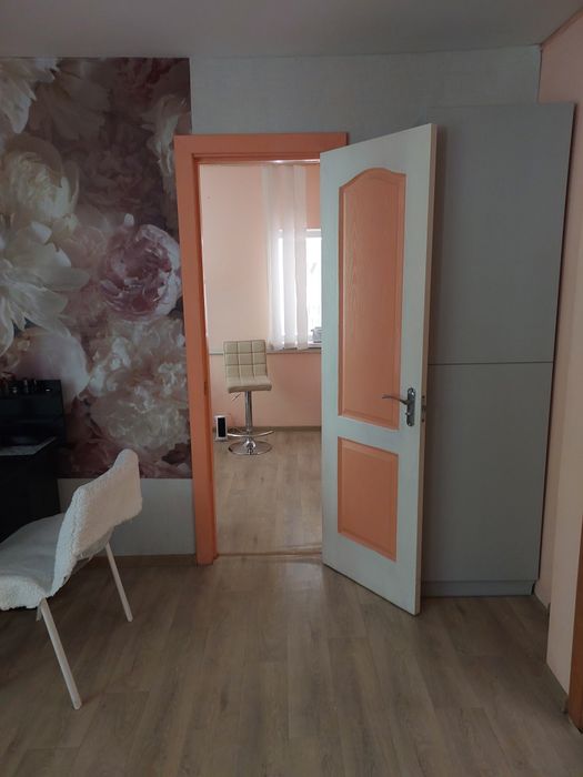 Здається приміщення (2 кімнати) в центрі міста в центрі