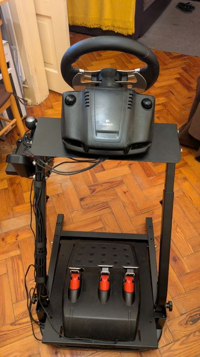 Conjunto Logitech g27 e suporte