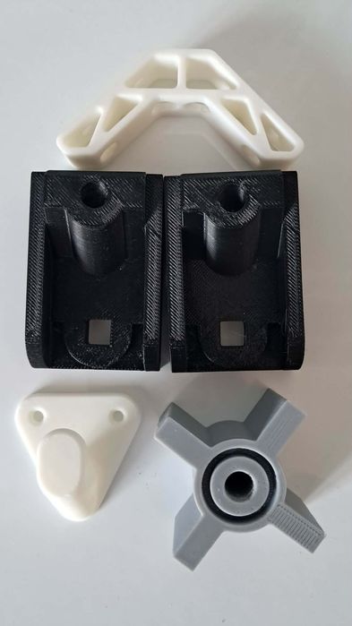 Drukarka 3d, wydrukuje części z mocnego plastiku