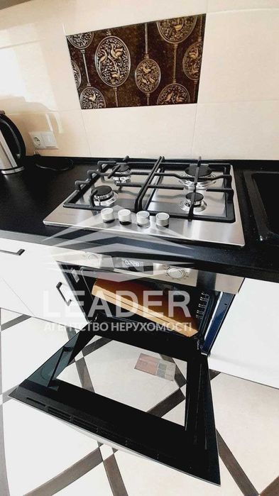 Сдам 3х.Поділля-СТИЛЬНА-УКОМПЛЕКТОВАНА- Нова вбуд. кухня-Нова техніка!