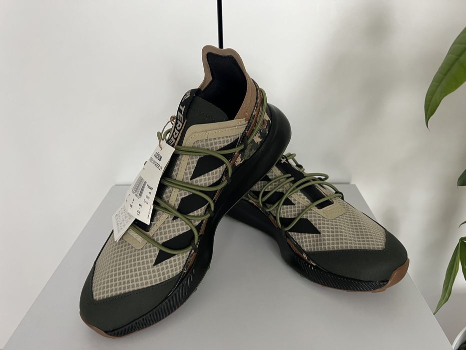 Nowe buty Adidas Terrex, r44 i 2/3 Warszawa Mokotów • OLX.pl