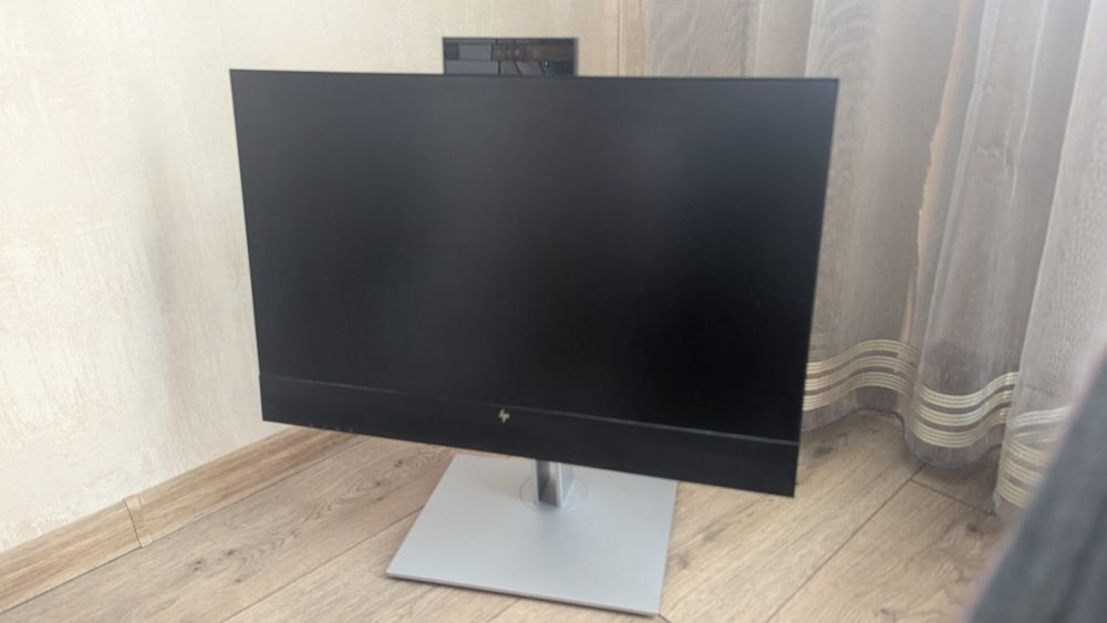 Монітор HP E24m G4