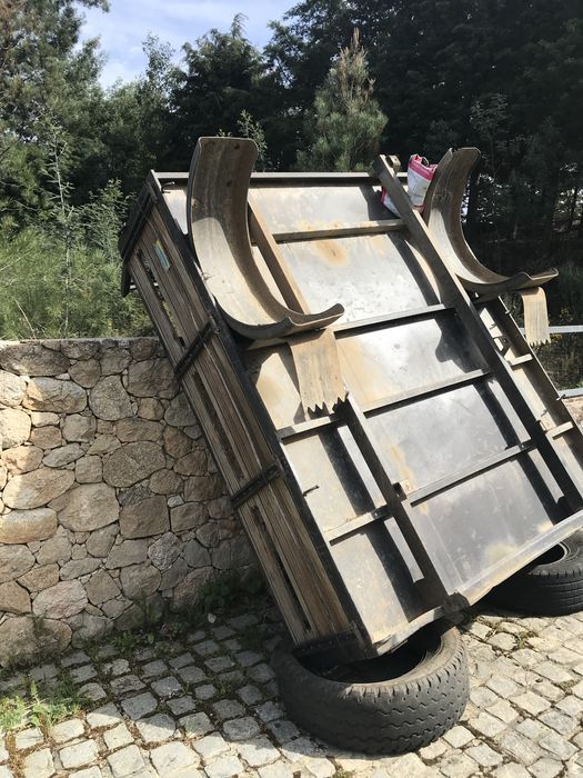 Carroçaria mitsubishi medida 2,00x1,70