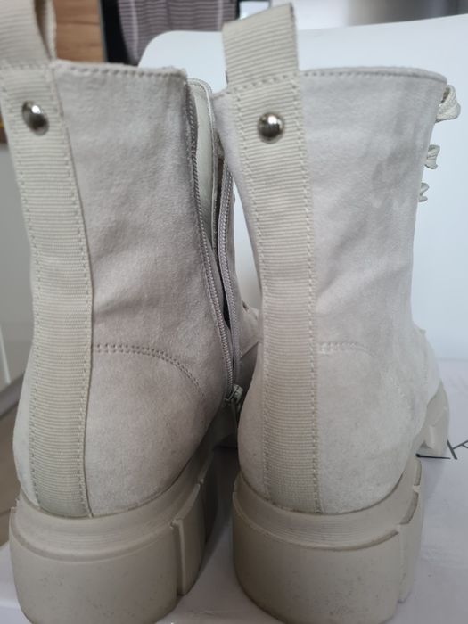 Nowe buty-botki na wiosnę roz 38 Catwalk