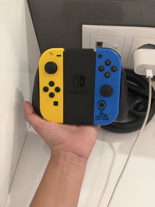 Nitende usada nao tem carregador nao tras