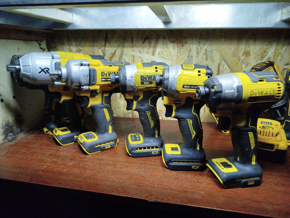 DeWalt гайковерт / імпакт