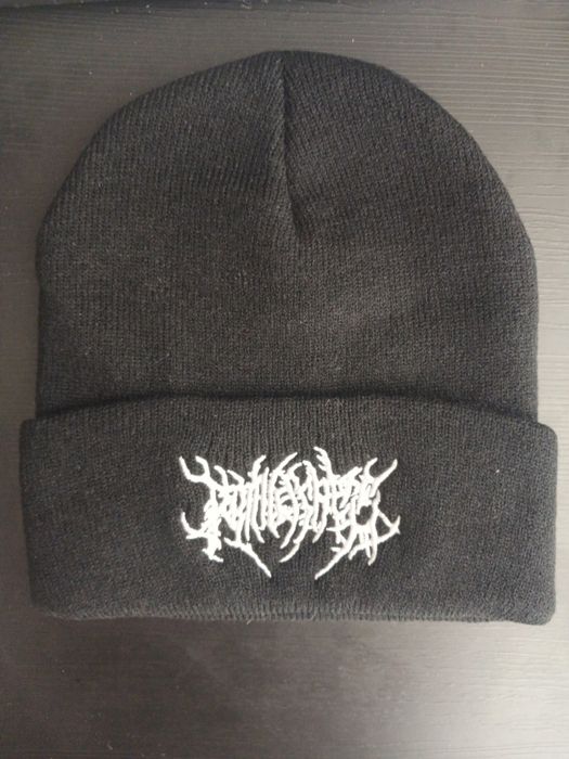 Нова Шапка Y2K стиля