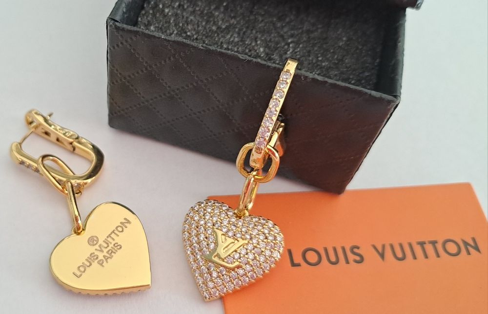Przepiękne, wiszące kolczyki lv serca, kryształki Cudo ysl cc