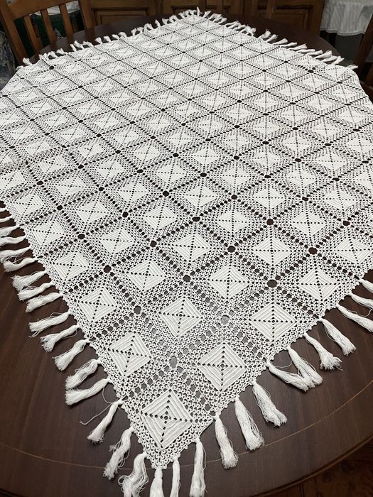 Toalha em renda fininha nova