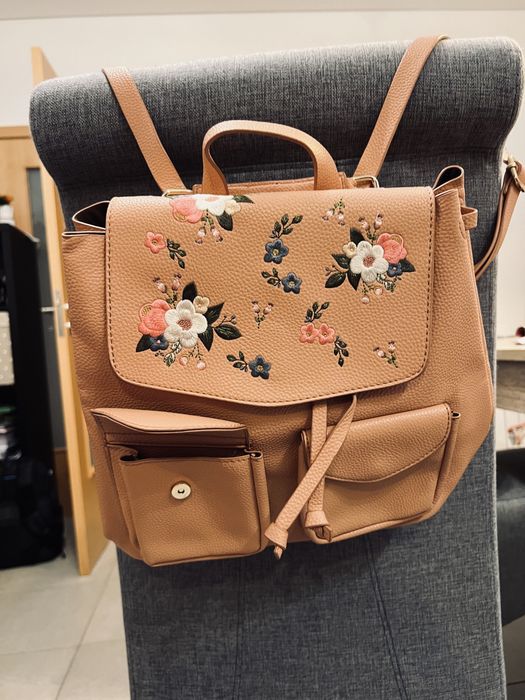 Mochila de senhora