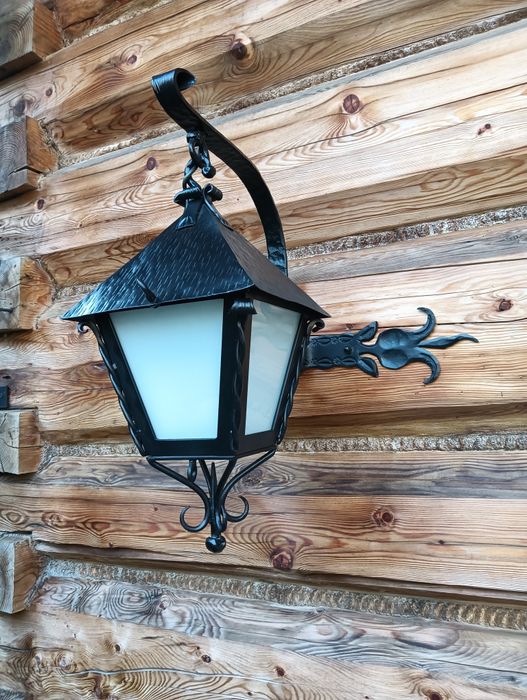 Lampa  ręcznie kuta zewnetrzna