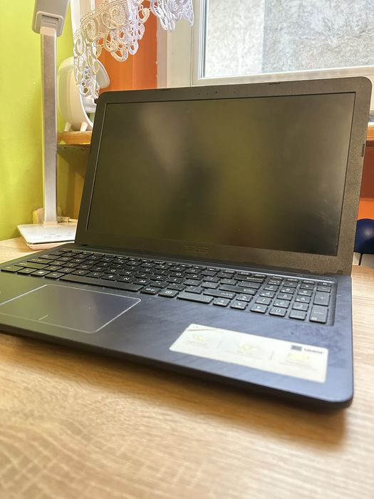 Laptop Asus Vivobook