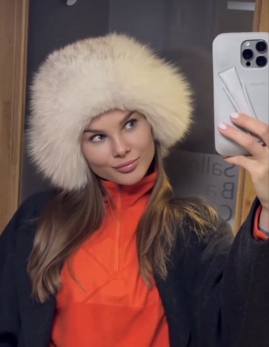 Шапка ушанка лиса белая синяя  зеленая бордовая